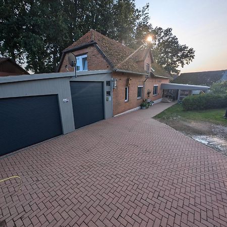 Ferienwohnung In Ruhiger Dorflage Naehe Bad Bevensen Natendorf エクステリア 写真